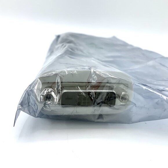 NEW Bizlink DP/N 023NVR Video Adapter DisplayPort (male) to DVI-D (female) - Picture 5 of 8
